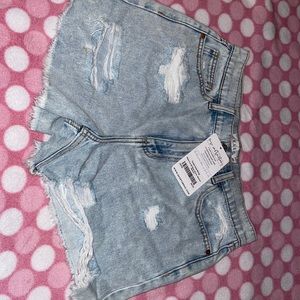 Cut off mom shorts